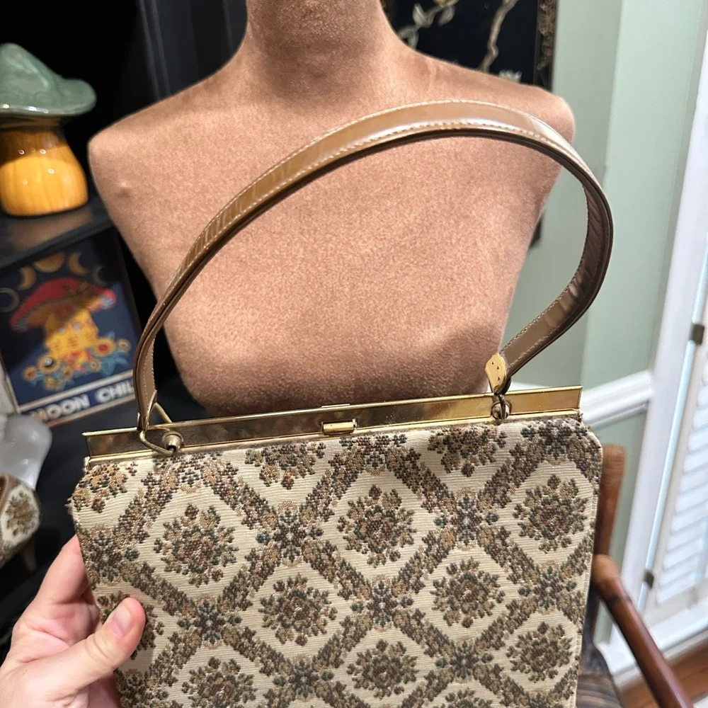 Vintage Handbag & Heel Set – Size 6 – Coordinated & Collectible